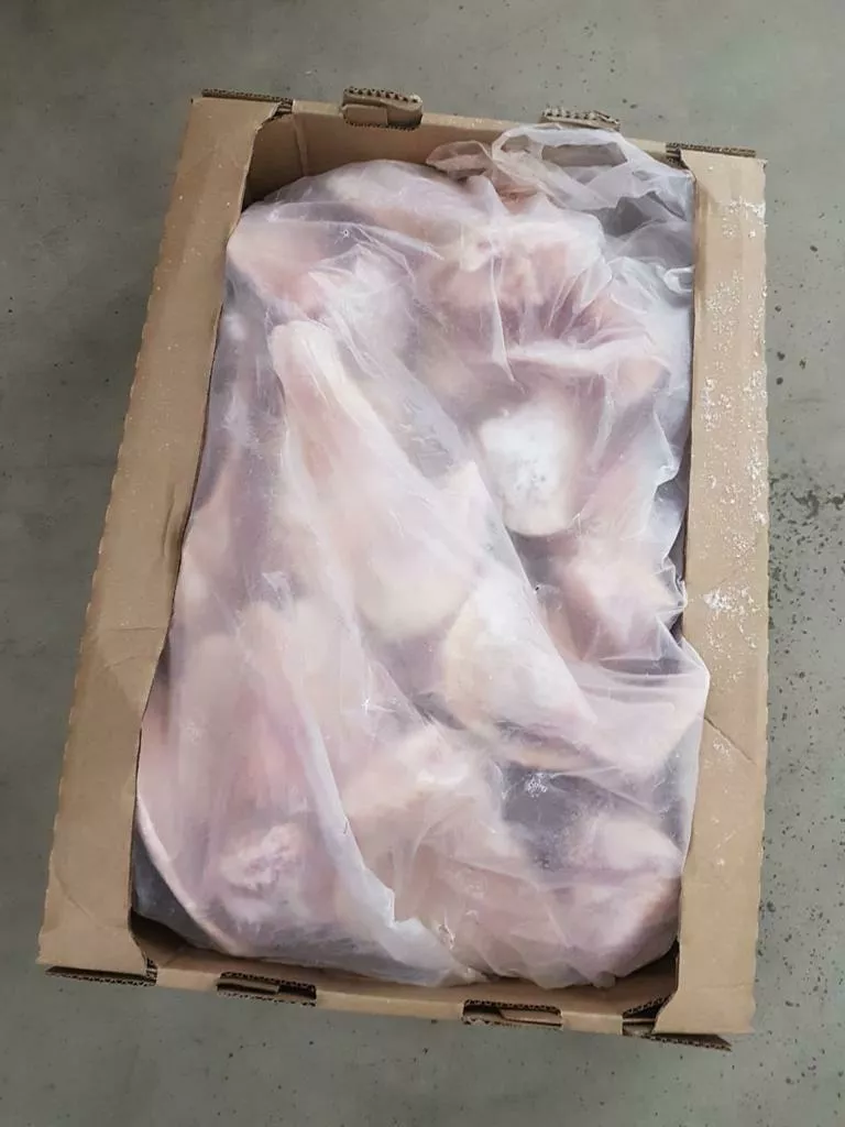 фотография продукта Уши свиные в коробках