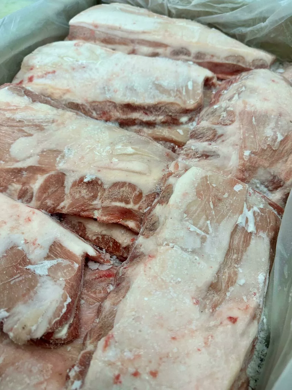 фотография продукта Ребро свиное  мясное